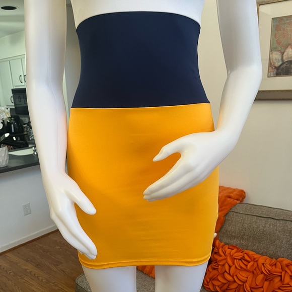 ❤️🆕Zara X Smiley Colorblock Bodycon Tank Dress❣️ - Picture 4 of 9